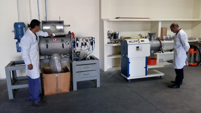 mixing tests, replicate industrial processes